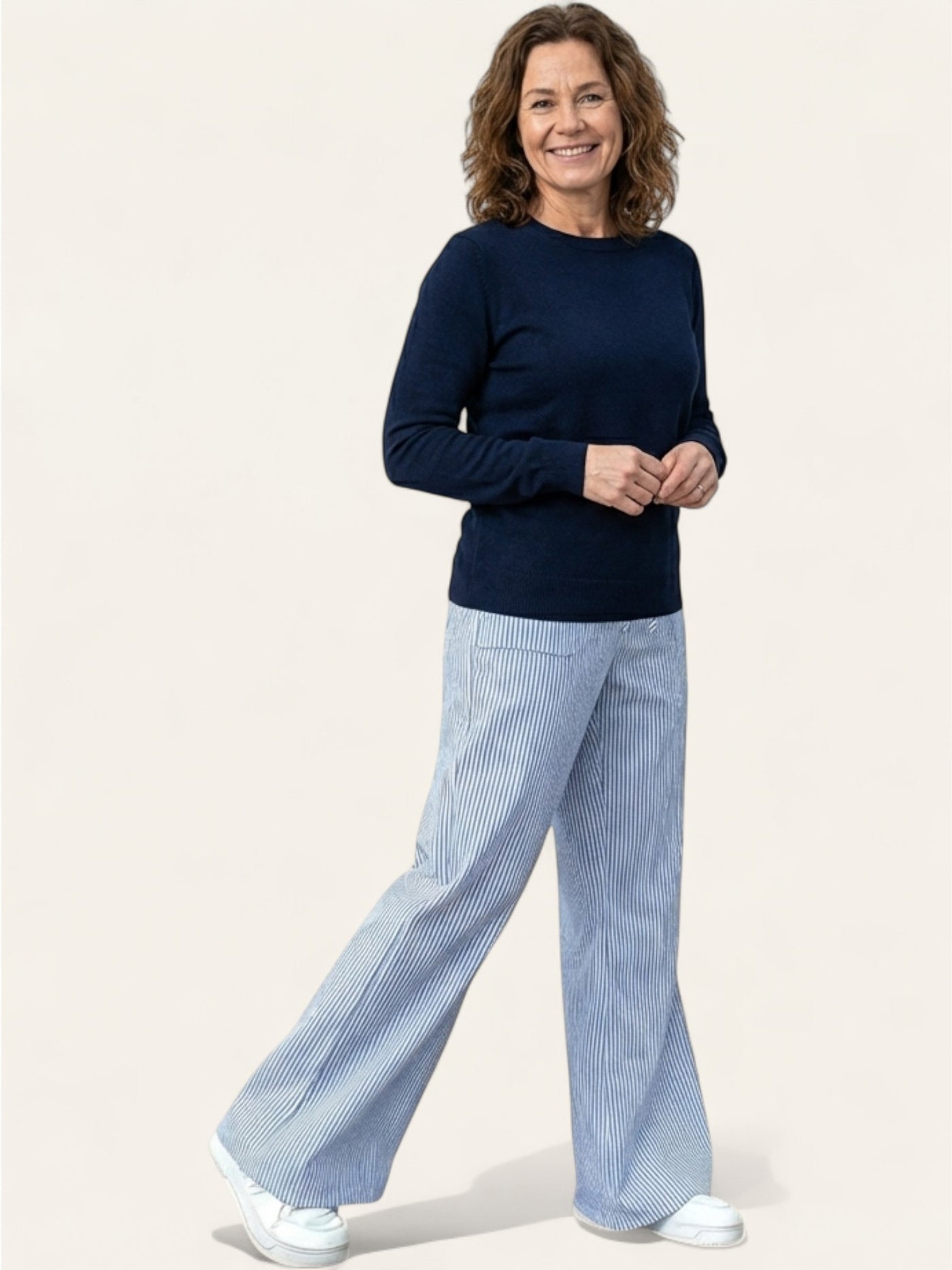 Dora | Komfortable, vide bukser med elegante detaljer